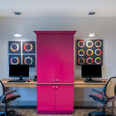 Home2 Suites By Hilton Brunswick Bagian luar foto