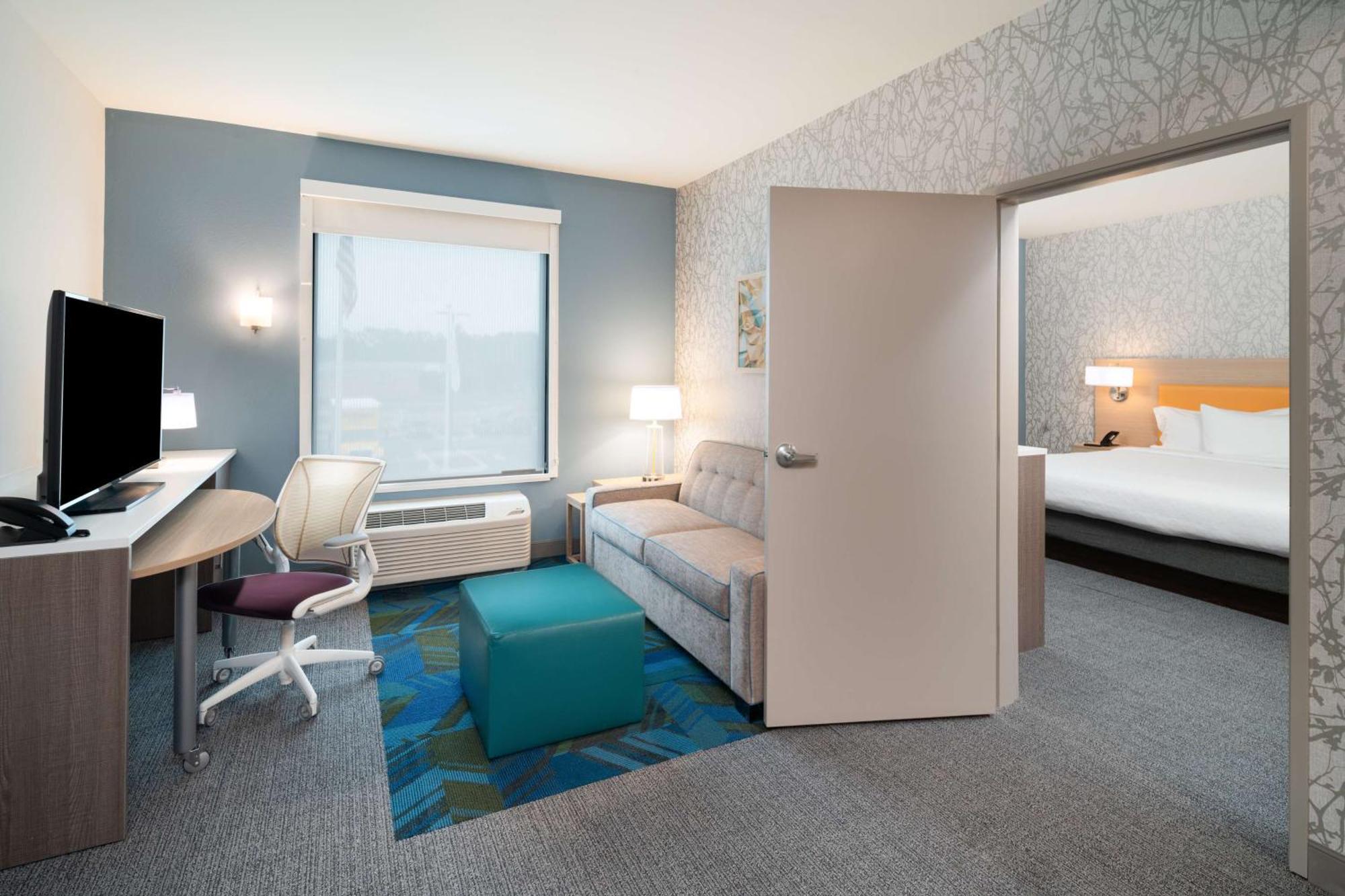 Home2 Suites By Hilton Brunswick Bagian luar foto