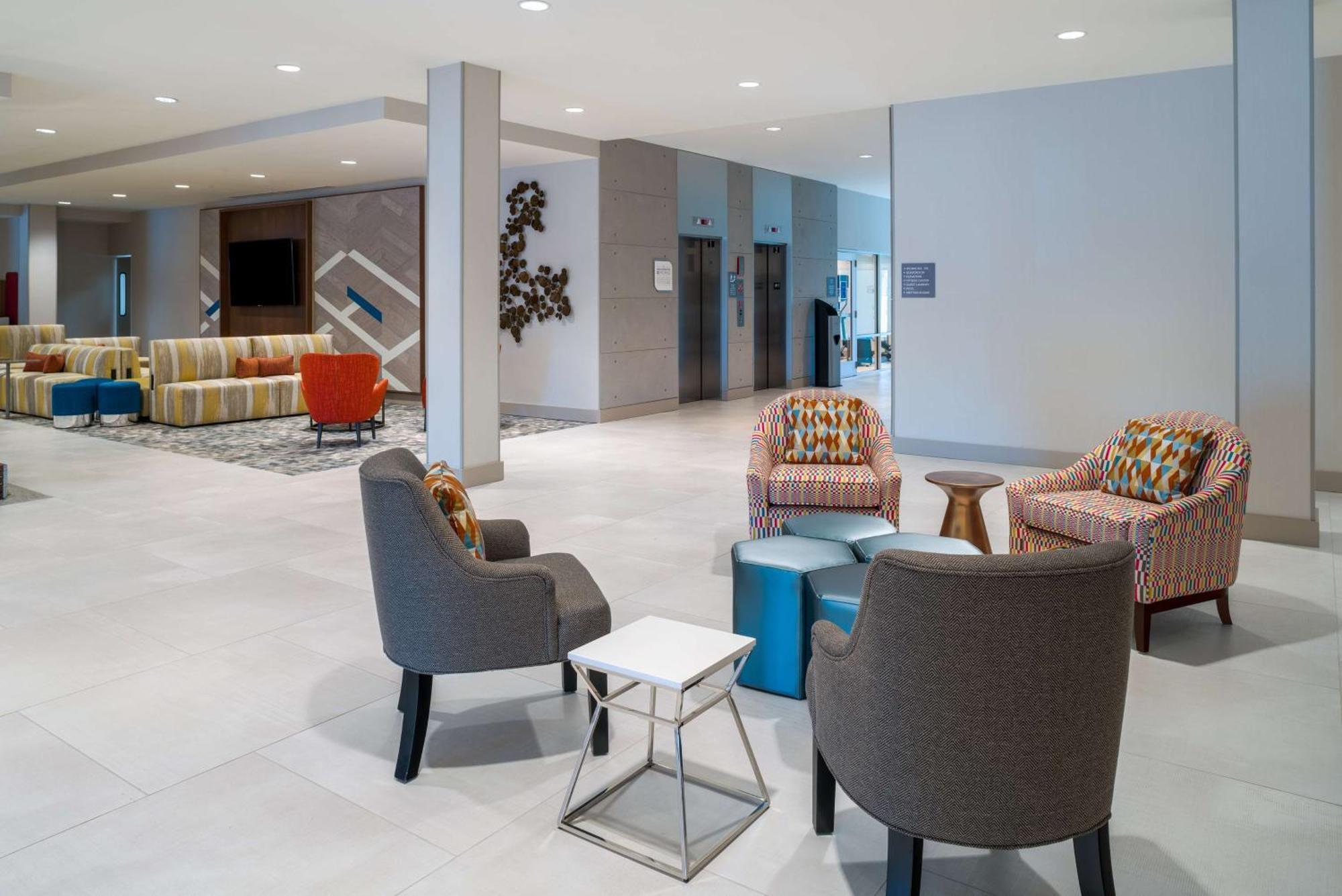 Home2 Suites By Hilton Brunswick Bagian luar foto